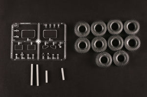 I Love Kit 63550 LVSR MKR18 Cargo Truck with 20ft Container 1/35 – imagen 24