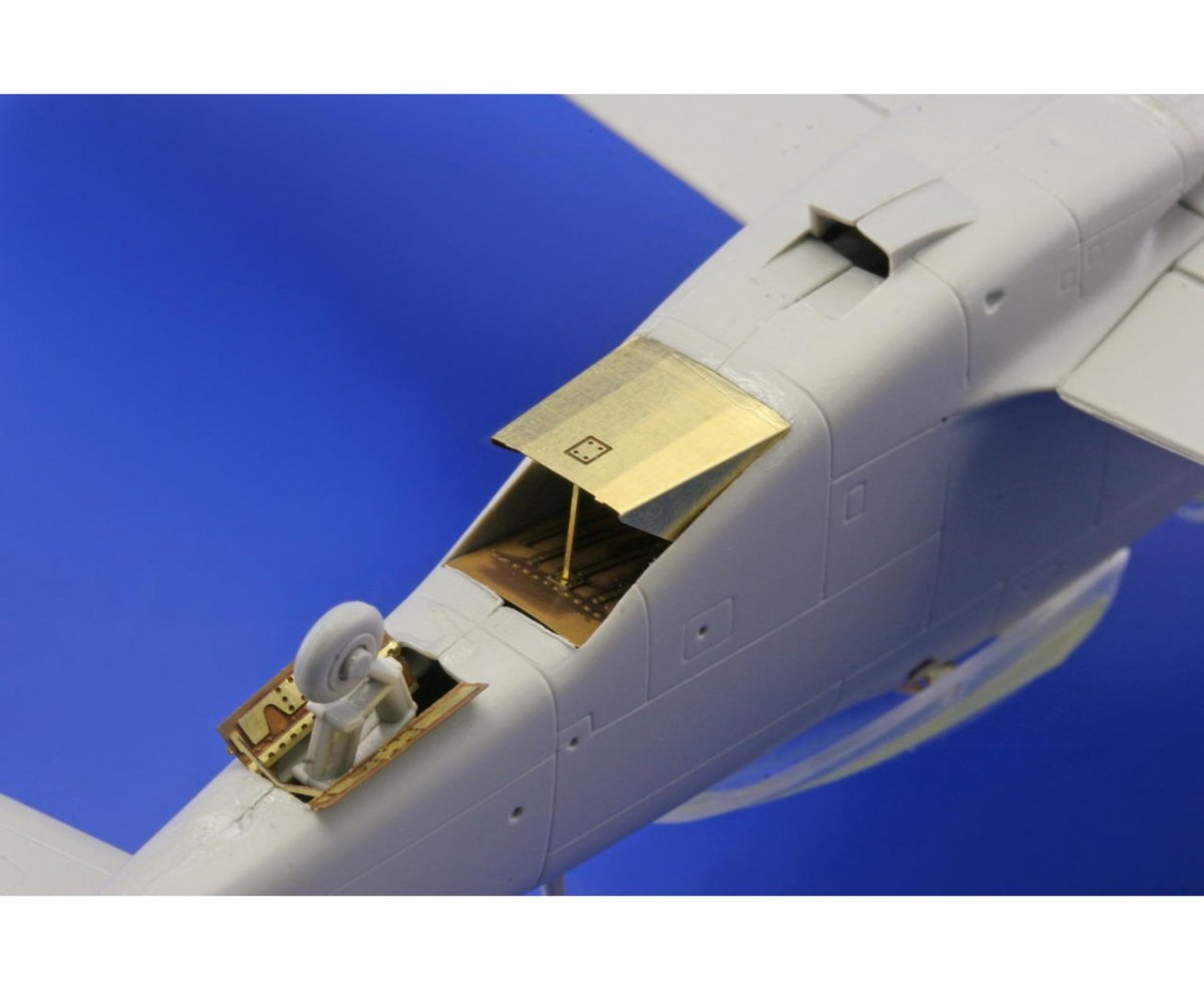 Eduard 73433 F-51D SA 1/72 ITALERI – image 8