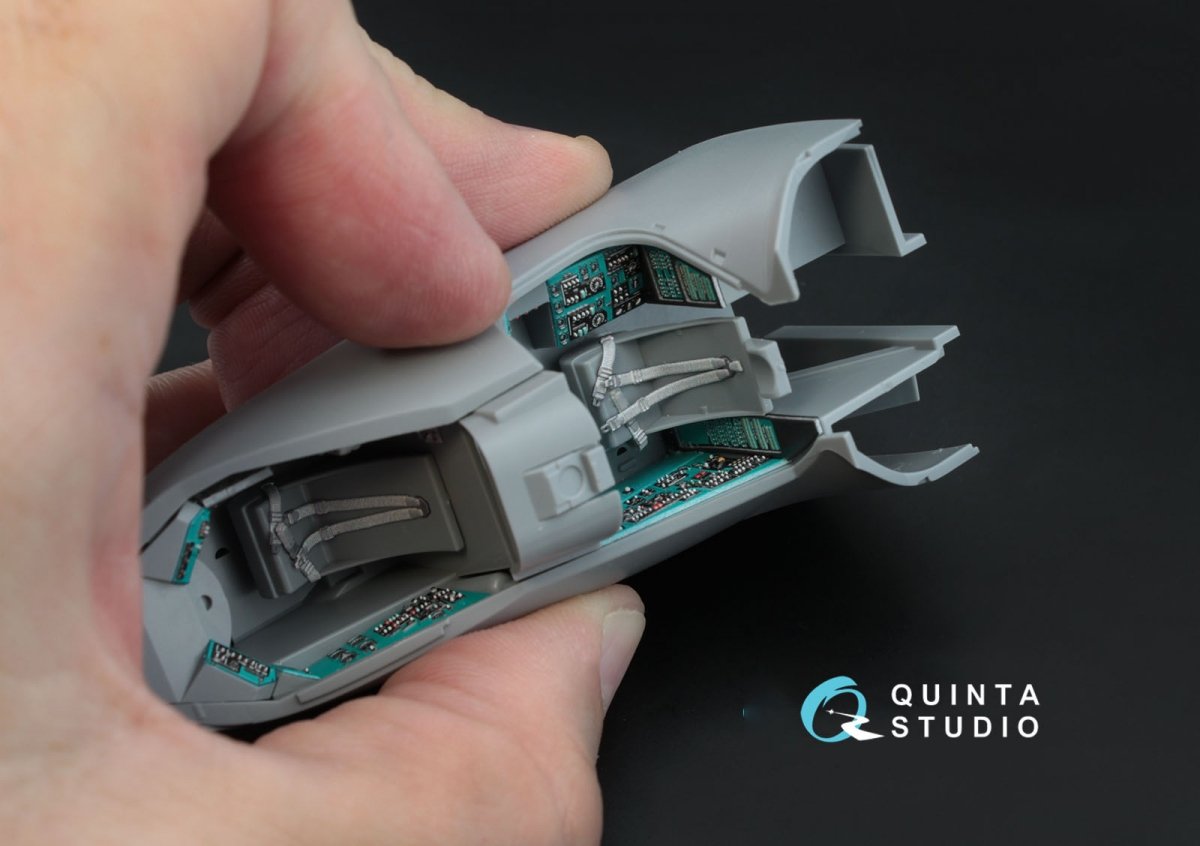 Intérieur imprimé en 3D et coloré sur papier décalcomanie Quinta Studio QD48026 Mi-24V (pour kit Zvezda) 1/48 – image 7