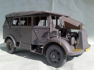 Miniart 35147 L1500A Kfz.70 German Personnel Car 1/35 – image 8