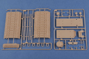 Hobby Boss 82922 German Panzerlok BR57 Armored Locomotive 1//72 – immagine 5