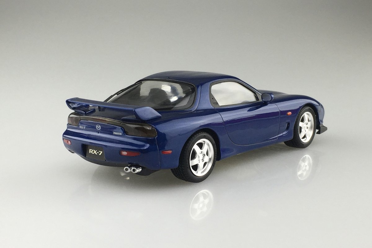 Aoshima 05498 MAZDA FD3S RX-7 &amp;#39;99 (Innocent Blue Mica) 1/24 – image 3