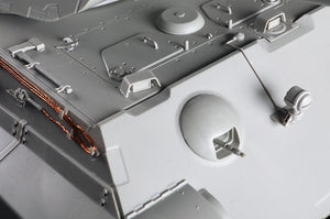 Trumpeter 00948 Char lourd allemand Tiger II - Tourelle Porsche, première production, échelle 1/16 – image 15