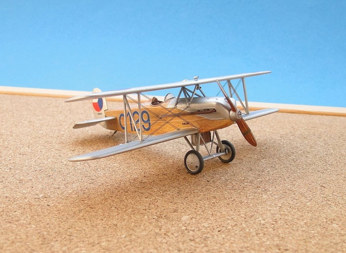 Fly 72016 Avia BH-22 1/72 – image 5