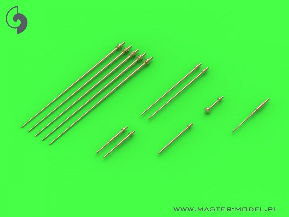 Frégates de classe USS Oliver Hazard Perry Master SM-700-061 - antennes et canon OTO-Melara 76 mm/62 (pour modèle AFV et autres)