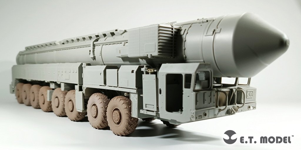 ET Model P35-114 15U175 TEL of RS-12M1 Topol-M ICBM complex Sagged wheels For TRUMPETER Kit 1/35 – obrázek 5