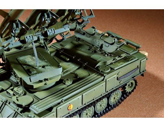 Trumpeter 00361 Russia SAM-6 antiaircraft missile 1/35 – image 4