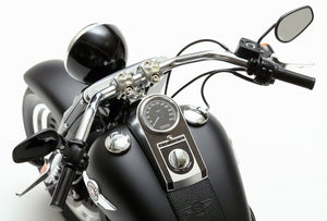 Tamiya 16041 Harley Davidson FLSTFB Fat Boy Lo 1/6 – immagine 8