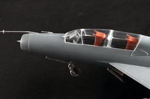Trumpeter 02825 JJ-7A Trainer 1/48 – image 9