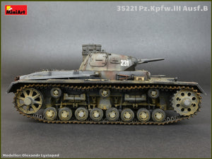 MiniArt 35221 Pz.Kpfw.III Ausf.B w/Crew 1/35 – image 8