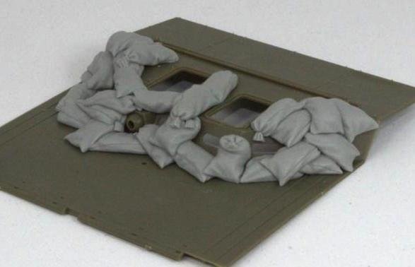 Panzer Art RE35-296 Sand armor for LVT (AFV kit) 1/35 – immagine 2