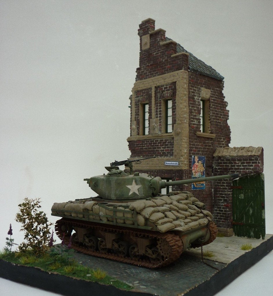 RT-Diorama 35202 Diorama-Base:Brick House Ruin 1/35 – imagen 6