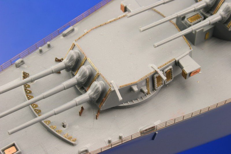 Eduard 53021 USS BB-63 Missouri 1/350 Tamiya – immagine 8