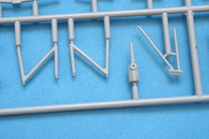Specjal Hobby 32004 239 Buffalo Taivaan Helmi over Finland 1/32 – image 4