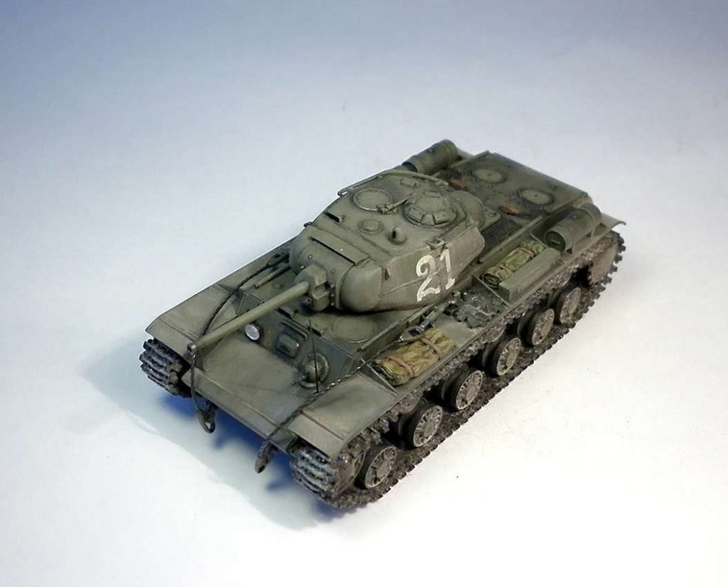 PST 72025 KV-1S Heavy Tank 1/72 – immagine 10