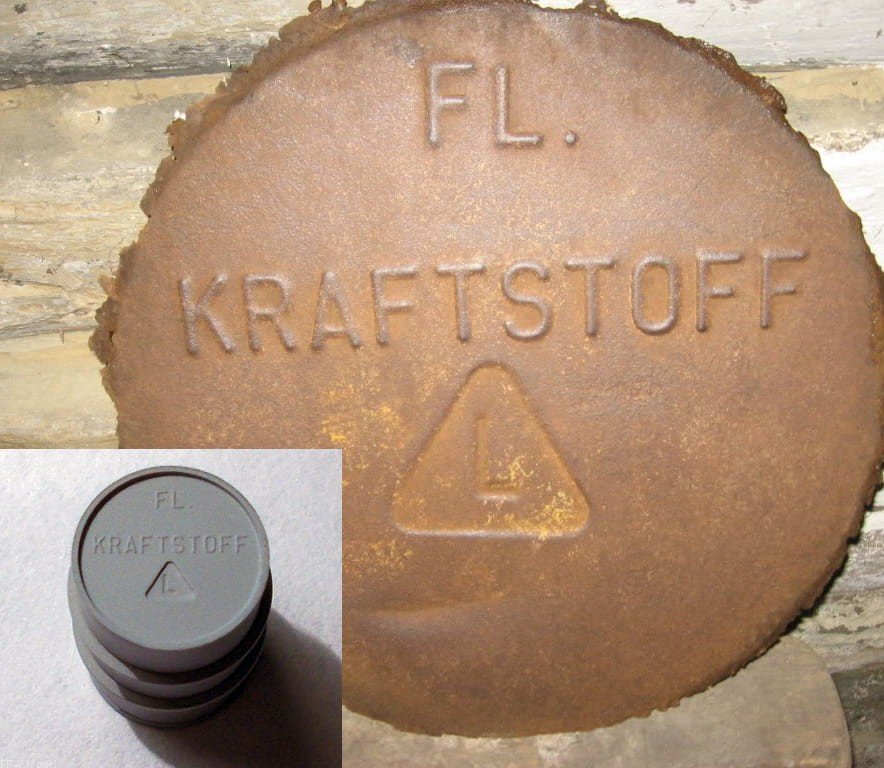 FPW Model 48005 German Luftwaffe Kraftstoff Fuel Barrels (3 pcs.) 1/48