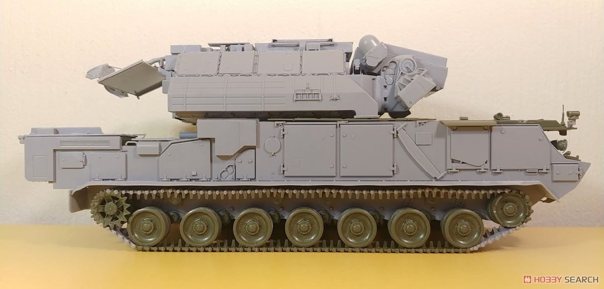 Zvezda 3633 Russian Air Defense Missile System TOR-M2/SA-15 Gauntlet 1/35 – image 8