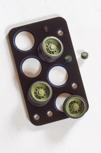 QuickWheel QW-284 T-80 Wheels Paint Mask (For RFM) 1/35 – Bild 2