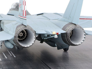 Tamiya 61122 Grumman F-14A Tomcat (Late Model) Carrier Launch Set 1/48 – Bild 22