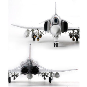 Academy 12323 USN F-4J VF-102 Diamondbacks 1/48 – image 5