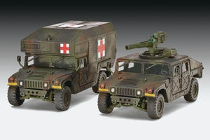 Revell 03147 HMMWV M966 TOW Missile Carrier&amp;amp;M997 Maxi Ambulance (1/72) – obrázek 2