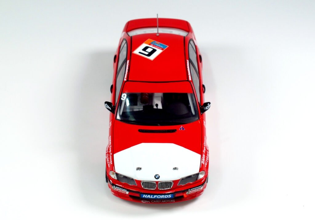 NuNu PN24007 BMW 320i E46 DTCC 2001 Winner 1/24 – Bild 6