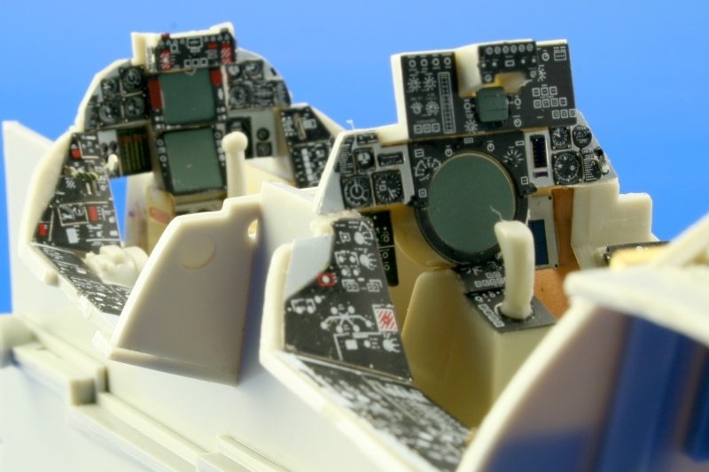 Eduard 32529 F-14A interior 1/32 Tamiya – image 6