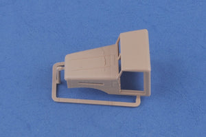 Hobby Boss 83801 US White 666 Cargo Hard Top 1/35 – imagen 6