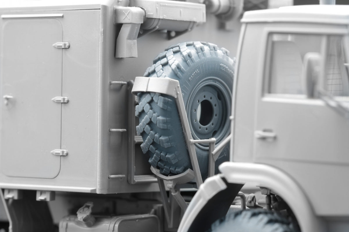 ScaleX WM 35008S Kamaz 4310 Sagged wheel set (for ICM) 1/35