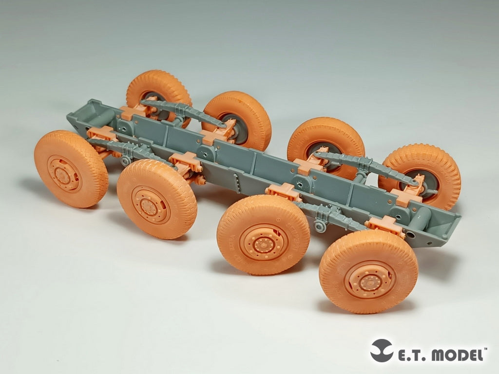 ET Model P35-104 WWII German Sd.Kfz.234 Small Diameter Weighted Wheels Type.4 1/35 – image 8
