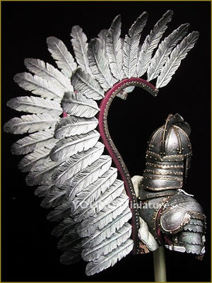 Young Miniatures YH1831 Polish Winged Hussar 17th Centry 1/10 – image 7