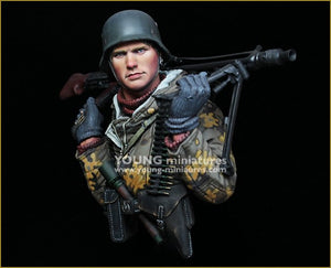 Young Miniatures YM1882 German Machine Gunner Eastern Front WWII 1/10 – image 2