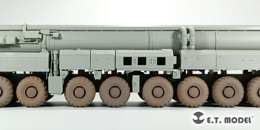 ET Model P35-114 15U175 TEL of RS-12M1 Topol-M ICBM complex Sagged wheels For TRUMPETER Kit 1/35 – obrázek 6