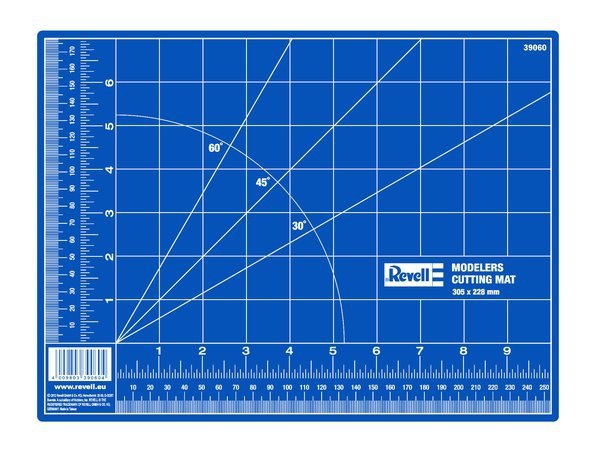 Revell 39056 Small Cutting Mat 30.5cm x 22.8cm