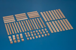 RB Model 35D30 4 x natural wood pallets self assembly kit 1/35 – Bild 5