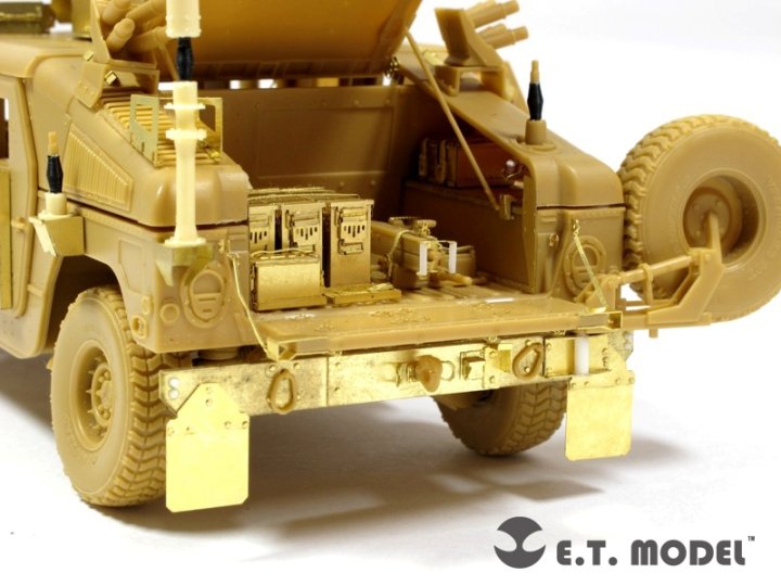ET Model E35-074 US ARMY M1114 HUMVEE Basic (For BRONCO Kit) (1/35) – Bild 6