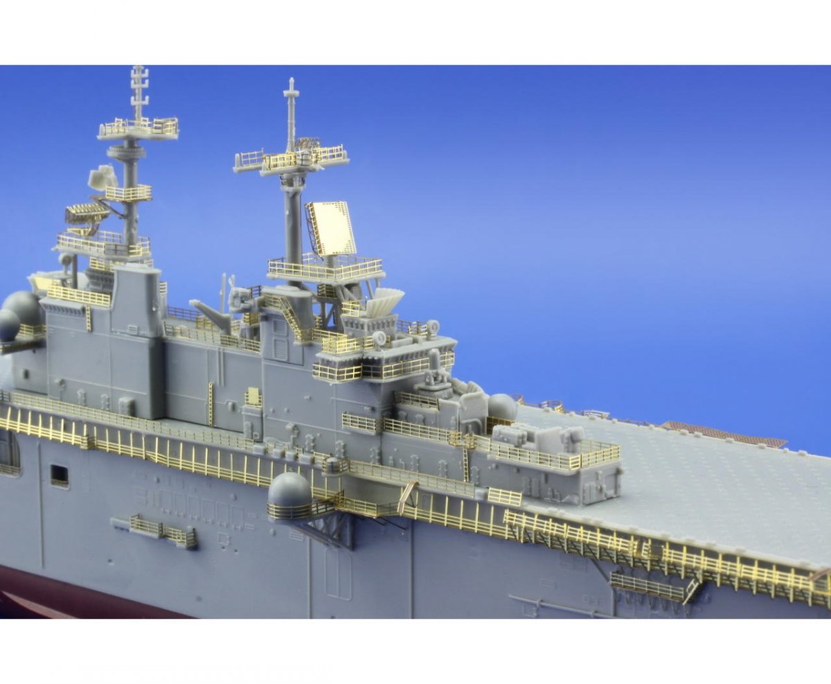 Eduard 17033 USS Wasp LHD-1 HOBBY BOSS 1/700 – Bild 5