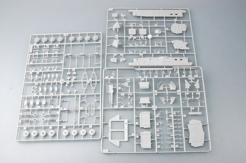 Trumpeter 01521 LAV-A2 8x8 wheeled armored vehicle (1/35) – image 10