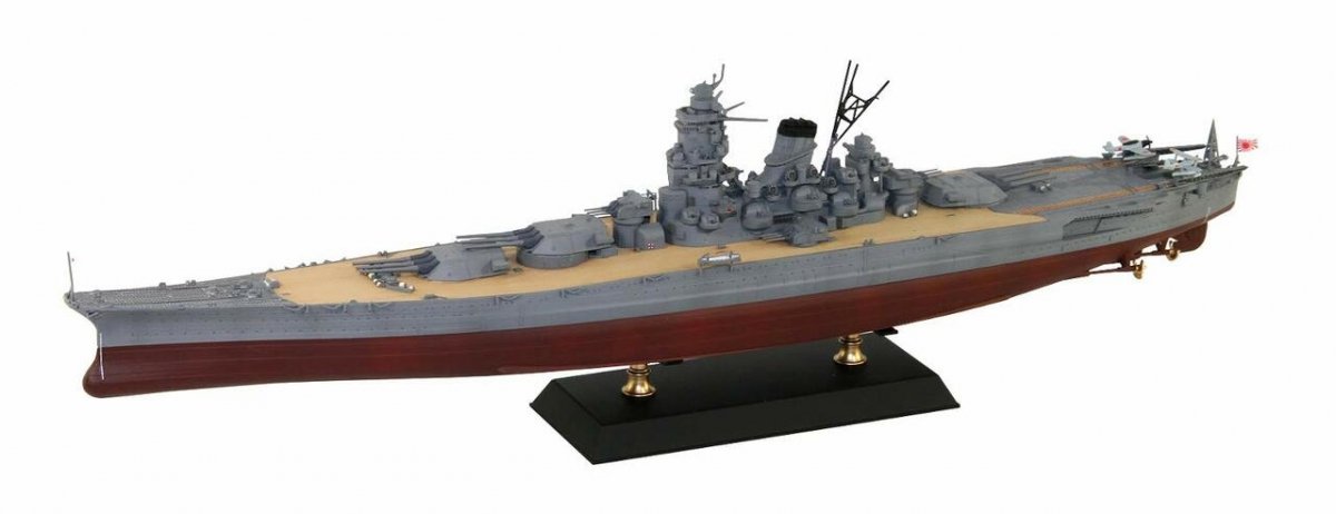 Pit-Road W215 IJN Battleship Yamato 1/700 – image 2