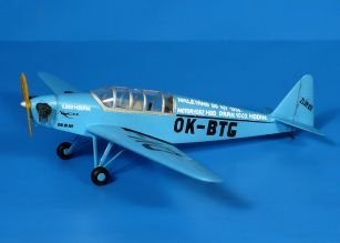 RS Models 92107 Zlin Z-XII 1/72 – image 3