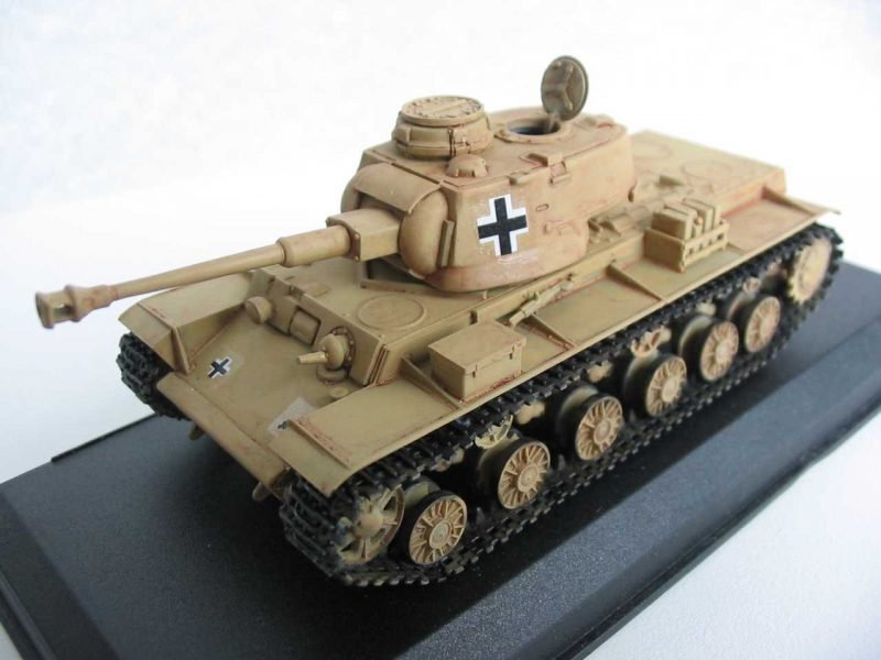 PST 72027 Pz.Kpfw. 753(r) Heavy Tank 1/72 – immagine 4