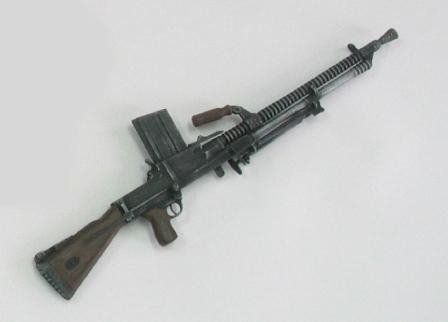 FineMolds FT1 WWII German Soldier &amp;amp; ZB26 1/12 – image 2