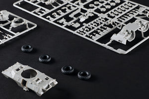 Trumpeter 07442 LAV-150 APC 90mm Mecar Gun 1/72 – image 9