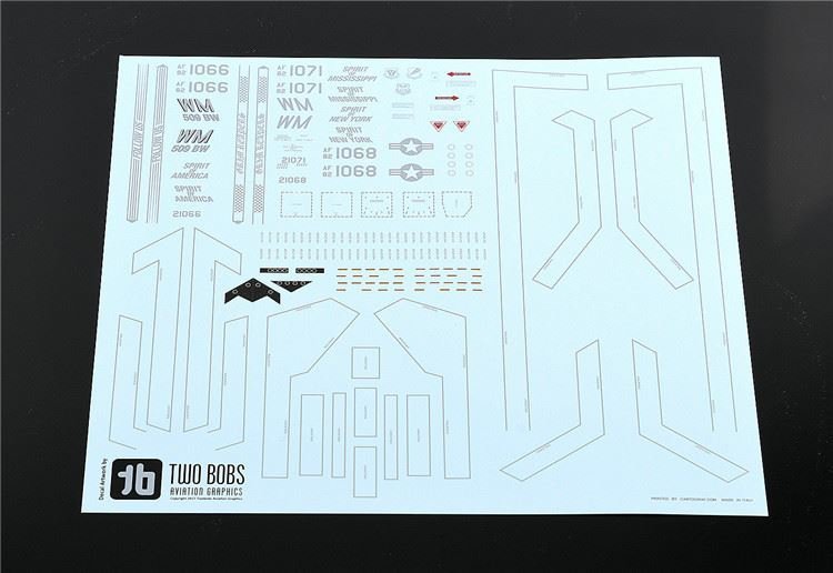 Modelcollect UA72201 USAF B-2A Spirit Stealth strategic Bomber 1/72 – Bild 15
