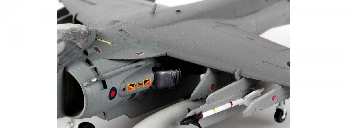 Revell 04280 BAe Harrier GR Mk.7 1/72 – imagen 4