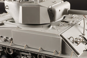 I Love Kit 61621 M4A3E8 Thunder VII - US Medium Tank 1/16