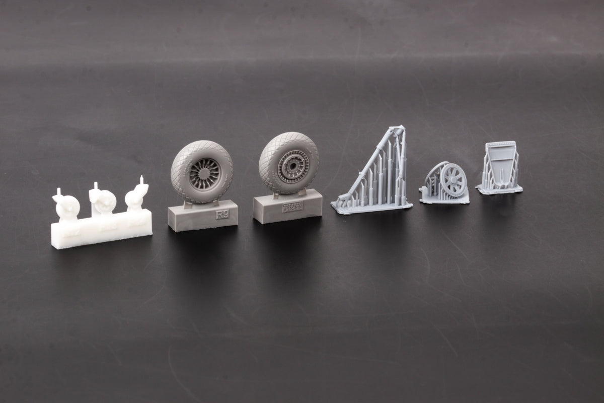 Eduard 648965 TBF/ TBM wheels w/ pattern ACADEMY 1/48 – Bild 4