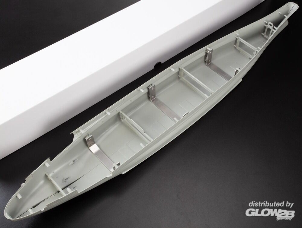 Glow2B 5058052 Yamato Battleship Premium 1/200 – image 9