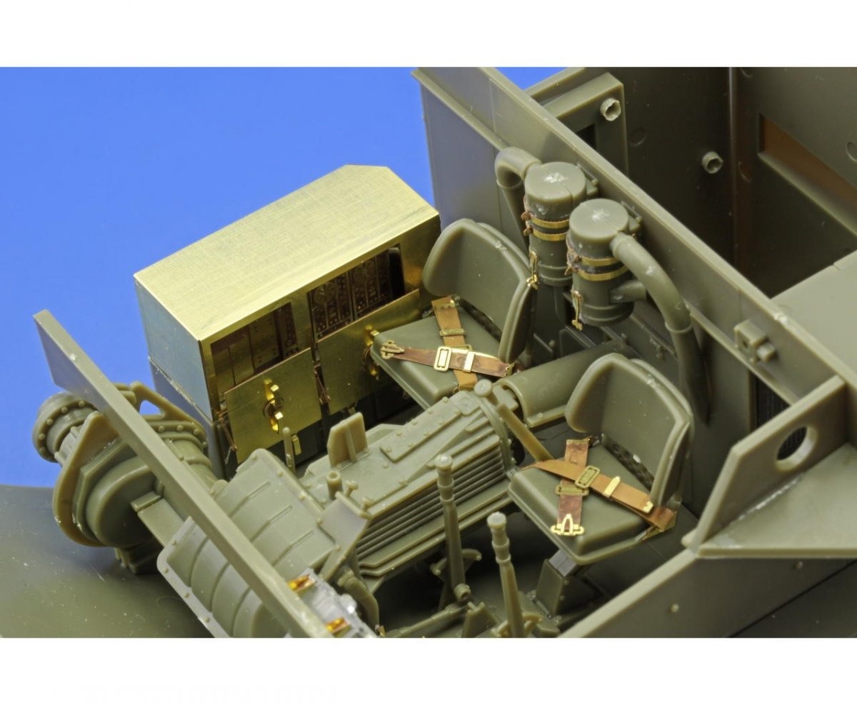 Eduard 36240 LVT-4 interior 1/35 AFV Club – image 5