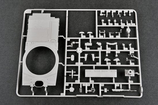 Trumpeter 09511 Ukrainian T-84 MBT 1/35 – image 4